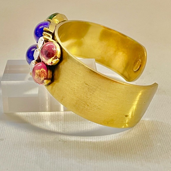 Rare YOSCA Jeweled Cuff Signed Ruby Emerald Sapphire Gemstones Antique Gold - Picture 6 of 7